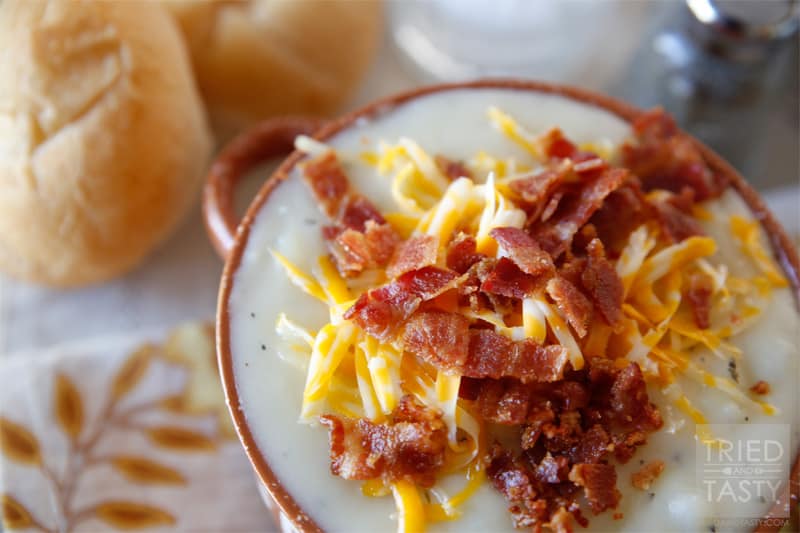 Copycat Tony Romas Baked Potato Soup // If ever there is a baked potato soup recipe that you want, it's this one! One of my favorite soups from Tony Roma's restaurant is now in your hands. You can thank me later!! | Tried and Tasty