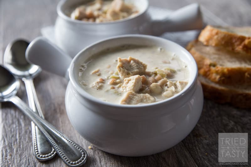 Creamy White Chili // This is one of the BEST chicken chili recipes out there! EVERYONE that has tried it has asked for the recipe. Try it for yourself and you'll see why! | Tried and Tasty