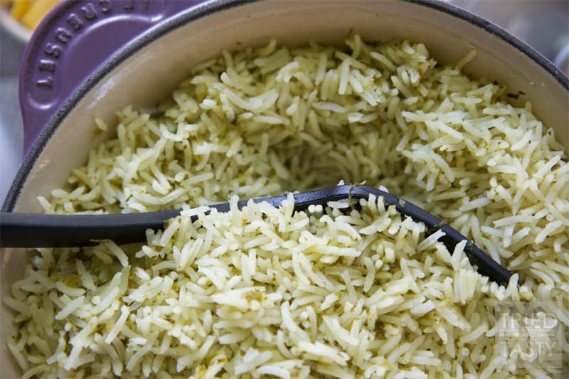 Copycat Cafe Rio Cilantro Lime Rice // The delicious flavors of the wildly popular Cafe Rio in the comfort of your own home. Have this Cilantro Lime Rice with your next Mexican meal. | Tried and Tasty