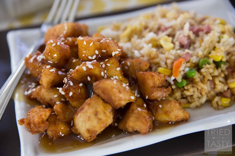 Perfect Sesame Chicken // If you love ordering sesame chicken at your favorite Chinese restaurant, with this recipe you won't have to! You can now have the most delicious sesame chicken at home. | Tried and Tasty