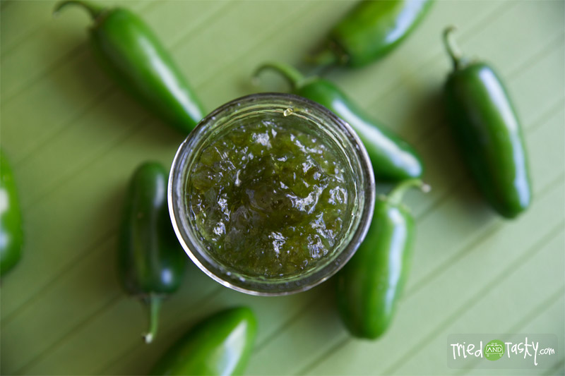 Pepper Jelly // Spread this delicious pepper jelly over some cream cheese and serve with crackers.  It's a great appetizer! | Tried and Tasty