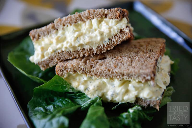 Creamy Greek Yogurt Egg Salad Recipe // A delicious quick lunch idea that is ready in no time! | Tried and Tasty