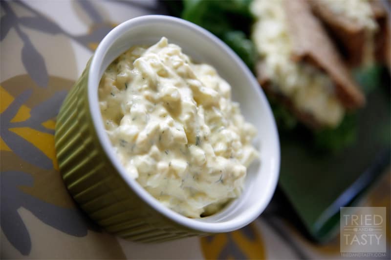 Creamy Greek Yogurt Egg Salad Recipe // A delicious quick lunch idea that is ready in no time! | Tried and Tasty