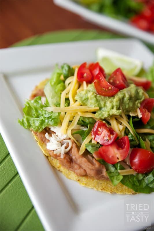 Dinner Ideas: Quick & Easy Chicken Tostadas // This not only needs to be added to your list of dinner ideas – but go ahead and add it to your lunch ideas too! | Tried and Tasty