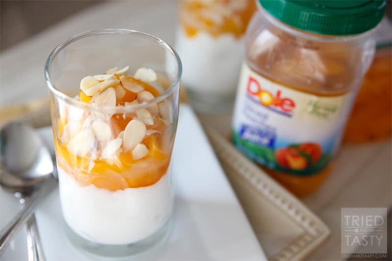 Dole Fruit In Jars Peach Slices & Greek Yogurt Pairing // The perfect way to enjoy DOLE Fruit In Jars paired with Greek yogurt! A healthy snack or delicious compliment to your morning breakfast. Any way you slice it, these peach slices are delicious! | Tried and Tasty