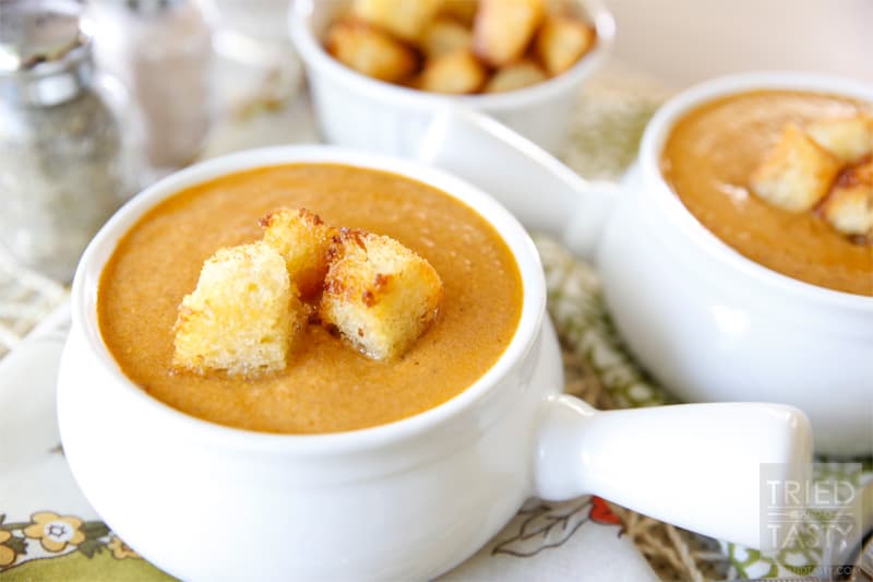 Copycat Zupas Tomato Basil Soup // Enjoy the comfort of Cafe Zupas right in your very own kitchen. With this fantastic Copycat Zupas Tomato Basil Soup recipe you can have your favorite soup anytime you want without so much as stepping one foot outside. This recipe feeds a crowd, make this for your next dinner party! | Tried and Tasty