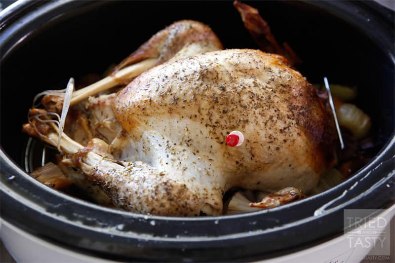Mushroom Onion Turkey Gravy // This gravy would be delicious on your holiday turkey, stuffing, and mashed potatoes. Comes together quickly with little hassle. A perfect addition to the meal! | Tried and Tasty