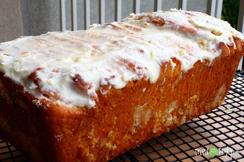 Pull Apart Lemon Coffee Cake // Tried and Tasty
