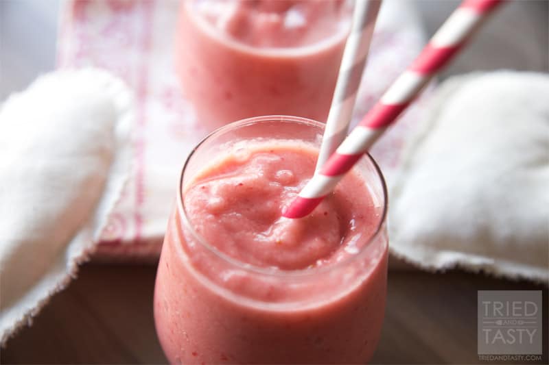 Copycat Jamba Juice Strawberries Wild // Ever wanted to make your favorite Jamba Juice recipe at home? This quick & easy recipe is only four ingredients! Tastes identical to the original, if not BETTER! Use your @blendtec to get the job done in no time! #smoothie #copycat #jambajuice #blendtec // Tried and Tasty