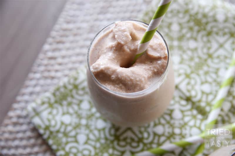 Copycat Jamba Juice Chocolate Peanut Butter Moo'd Smoothie // Ever wanted to make your favorite Jamba Juice recipe at home? This quick & easy recipe is only four ingredients! Tastes identical to the original, if not BETTER! Use your @blendtec to get the job done in no time! #smoothie #copycat #jambajuice #blendtec // Tried and Tasty