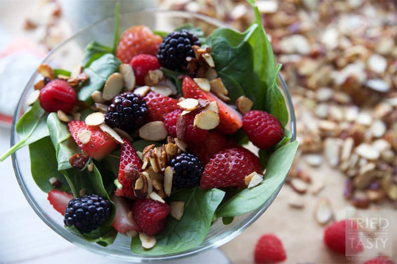 Healthier Zupas Nuts About Berries Salad Copycat // Ditch the sugar coated almonds and sugary poppyseed dressing and fall in love with this healthier version. Simple to throw together, beautiful to look at, and the most delicious healthy salad you'll ever have! | Tried and Tasty