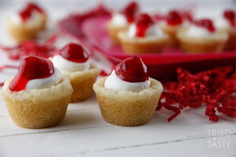 Mini Cherry Cheesecake Sugar Cookie Cups // Tried and Tasty