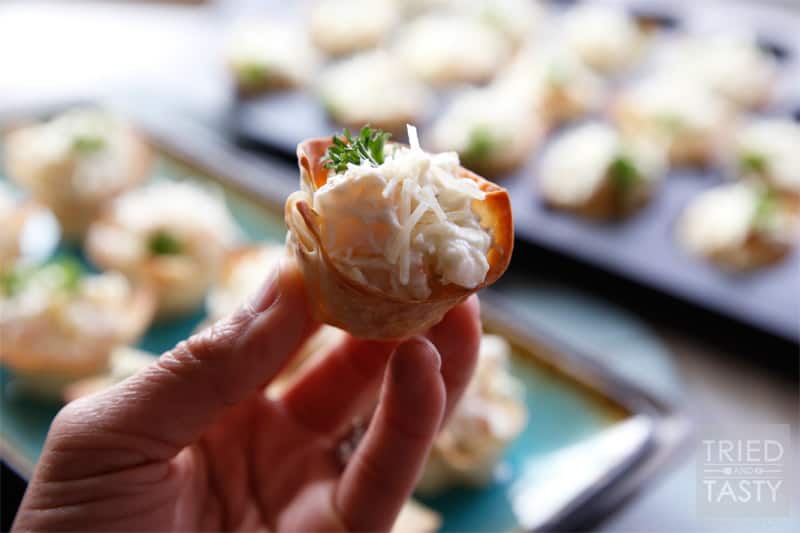 Mini Shrimp & Artichoke Appetizer Cups // Perfect for your game day menu, the perfect bite-zied appetizer great at any party! #appetizer #gameday #snack // Tried and Tasty