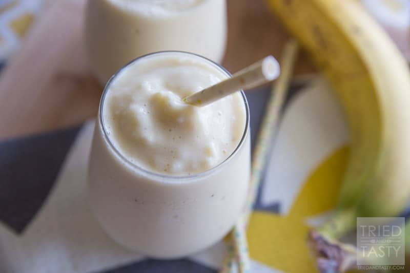 Orange Banana Breakfast Smoothie | Looking for a great smoothie for breakfast? Try this fruity combo that is cool, refreshing, and delicious! | Tried and Tasty