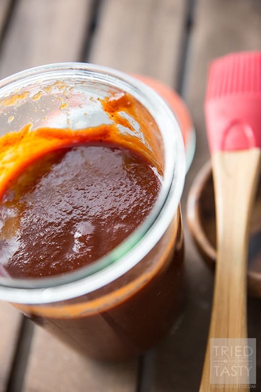 Homemade Mesquite BBQ Sauce // Making your own condiments, dressings, and sauces is easier than you think. Avoid unnecessary ingredients like high fructose corn syrup & artificial ingredients with your homemade version. This Homemade Mesquite BBQ sauce has the flavor of your store bought favorites without the yucky additives! | Tried and Tasty