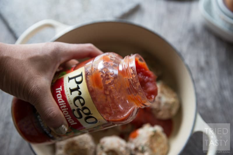 One Pot Savory Turkey Meatballs // You won't believe how delicious these meatballs are! Perfectly juicy & wonderfully healthy, would be great with your favorite pasta or even alone with a side salad and fresh bread! | Tried and Tasty