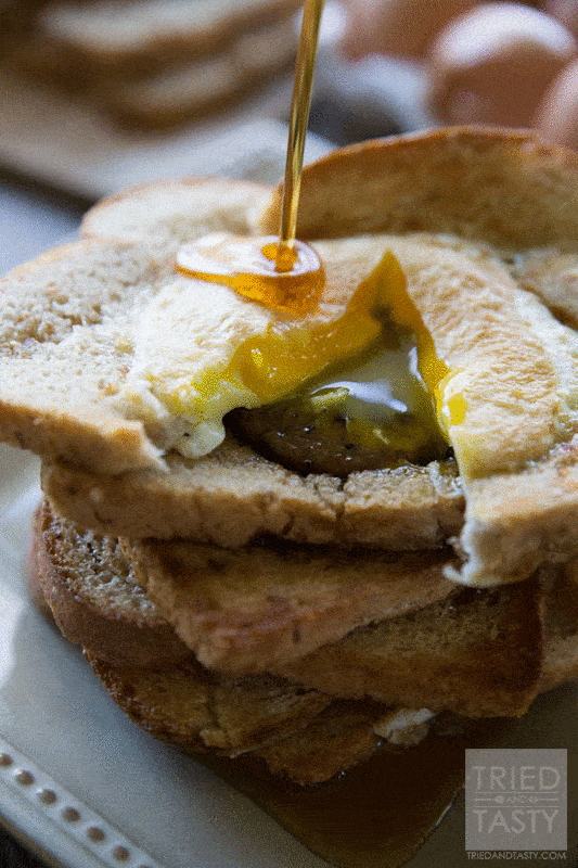 Sausage In A Hole Toast / You've seen egg in a hole, but have you seen sausage in a hole? This toast is the most delicious and easy way to start your morning. With only 5 ingredients you'll have a filling & fun breakfast the whole family will love! | Tried and Tasty
