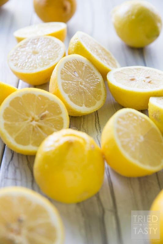 Vanilla Rosemary Lemonade // With no refined sugar added, you'll be pleasantly surprised by how perky this delicious lemonade is. Only five ingredients and you'll be set with the perfect beverage to entertain any of your guests of all ages! | Tried and Tasty