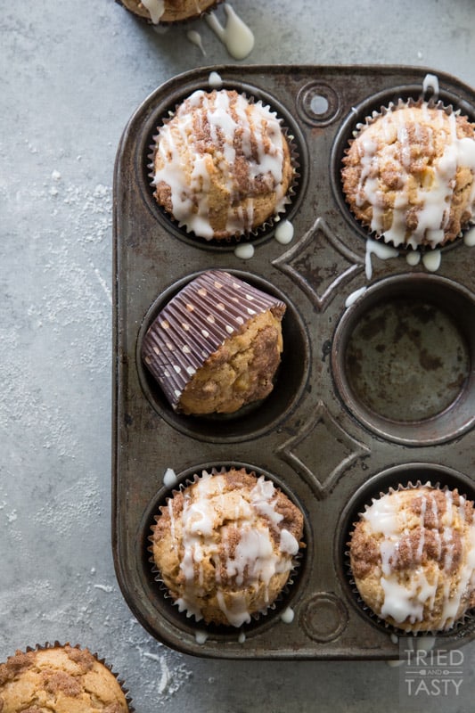 Apple Snickerdoodle Muffins // These muffins are the perfect amount of sweetness, hint of tart, moist, and downright delicious. If you love snickerdoodles, you will fall in love with this muffin! | Tried and Tasty