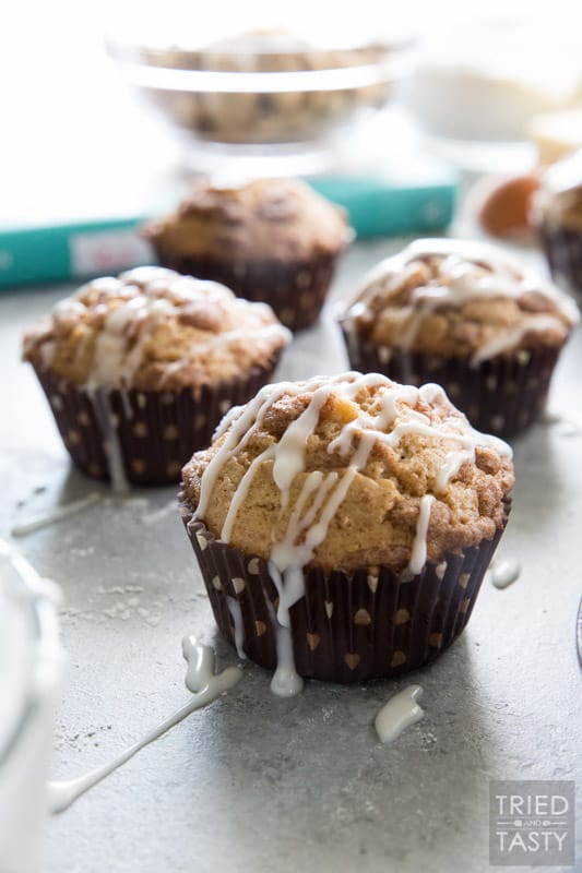 Apple Snickerdoodle Muffins // These muffins are the perfect amount of sweetness, hint of tart, moist, and downright delicious. If you love snickerdoodles, you will fall in love with this muffin! | Tried and Tasty