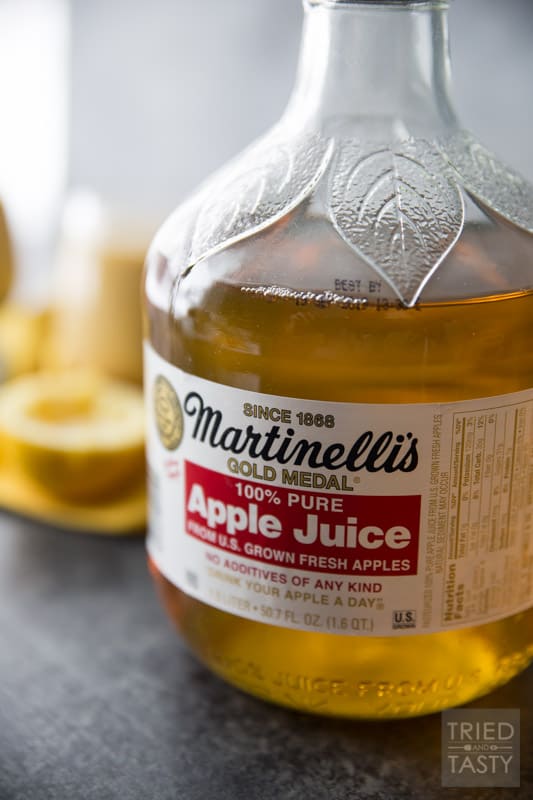 Winter Blues Blaster Detox Smoothie // Move over green smoothie, this will be the newest craze of the year. Filled with bright fruits, Martinelli's Apple Juice, and a few secret weapons. You'll want to add this smoothie to your rotation - it's sure to help you fight the blues! | Tried and Tasty