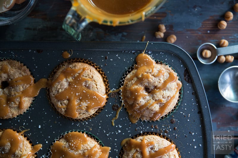 Caramel Apple Muffins // Nothing screams fall like a caramel apple. Now you can have your favorite treat for breakfast OR dessert in the form of a delicious muffin! | Tried and Tasty