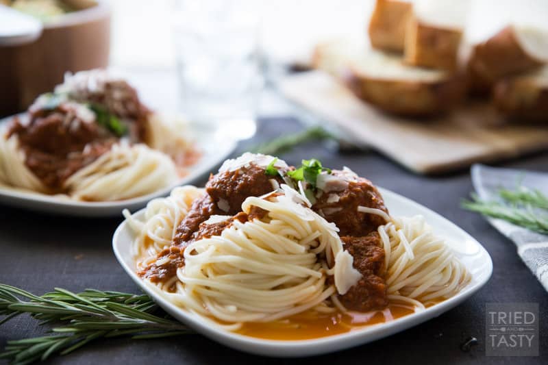 Homemade Spaghetti and Meatballs | This tried and true Spaghetti and Meatball recipe will fill your kitchen with the warm aroma of tomato, basil, and oregano. This just might be the ultimate comfort dish! | Tried and Tasty