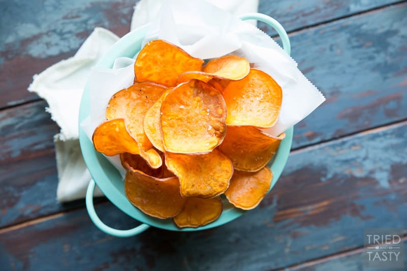 The Perfect Sweet Potato Chips // Want to know how to achieve the perfect homemade sweet potato chip? I'll show you how & trust me - they are amazing as they look! | Tried and Tasty
